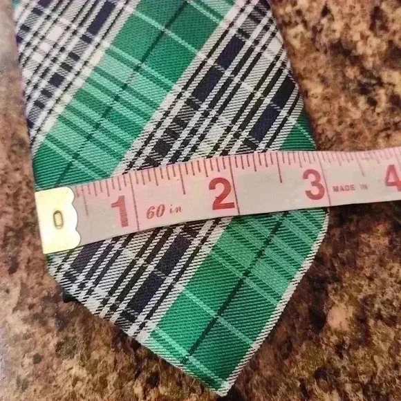 Men's Xander Thread Green, Black Plaid Hand Made Microfiber Neck Tie - Picture 6 of 8
